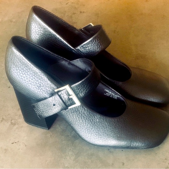 NWOT ZARA Genuine Leather Excellent Condition Block Heels, REF. 1229/410 - Picture 4 of 5